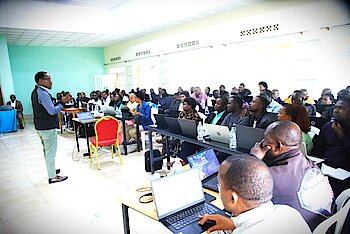 Abayobozi bari mu mahugurwa kuri Mbaza